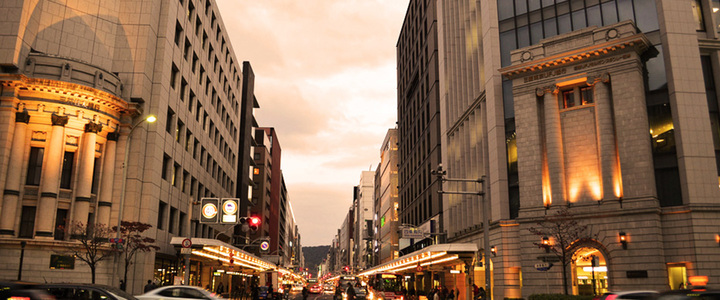 京都2のパーティー会場
